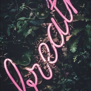 Meet your Posher, Dimika